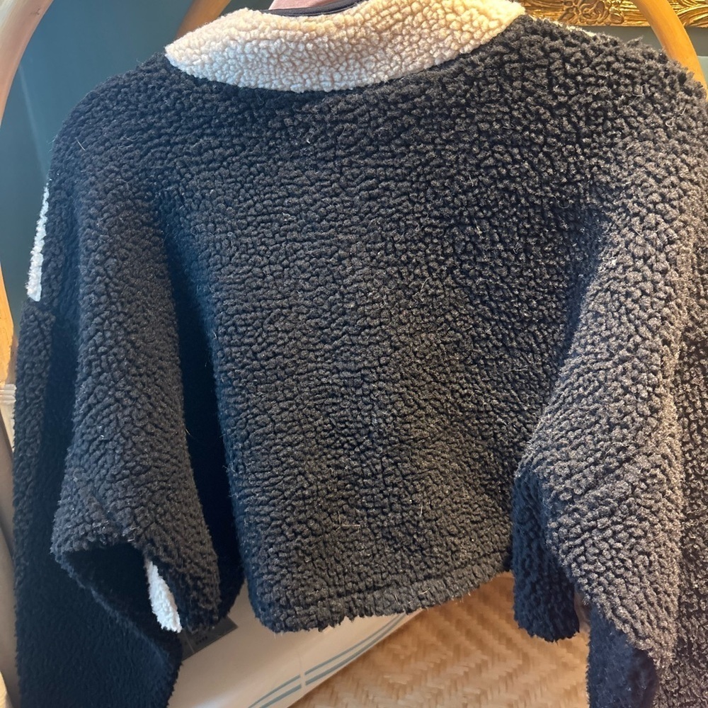 Urban Outfitters Colorblock Teddy Pullover Top - Picture 5 of 5